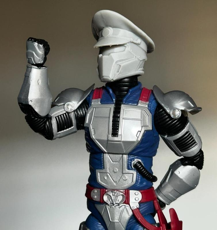 HELLDIVERS II PARADE COMMANDER ACTION FIGURE HEAD