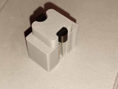 TO-92 lead bending jig - triangle layout