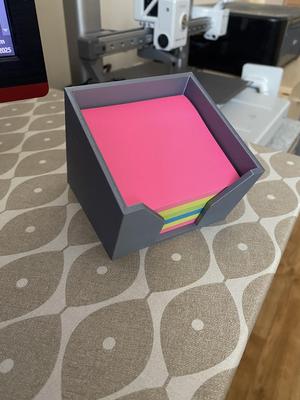 Tilted Post-it holder