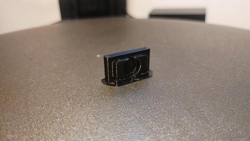 V400 SENSOR HOLDER with Magnet 10x3