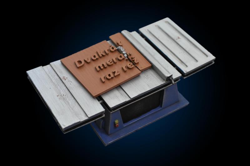 Table saw mini version (small scale) for father's day - stolová rezačka (cirkulárka) na deň otcov