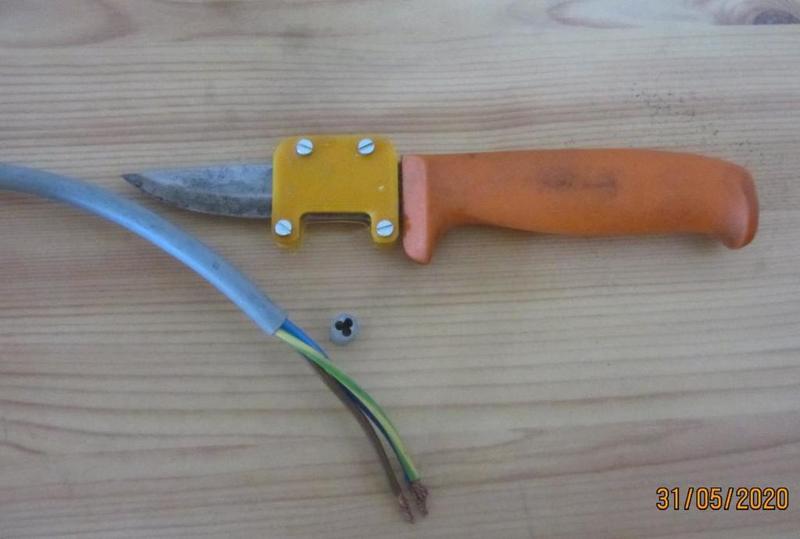 Schneidhilfe für Handwerkermesser