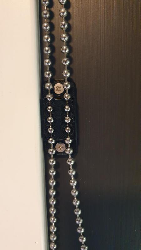 Parametric Chainlink holder