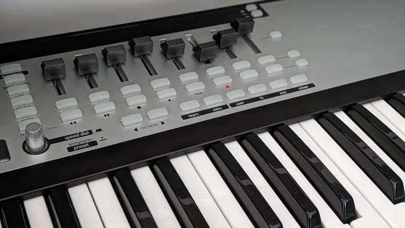 Novation SL drawbar cap slider