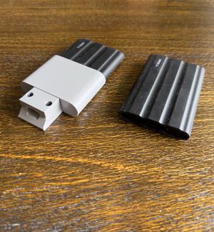T7 Shield Dock plain