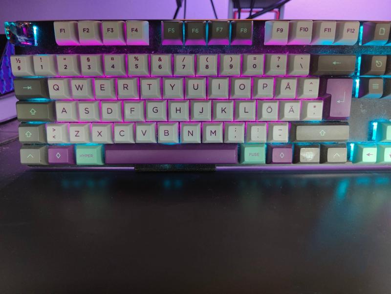 GMMK keyboard stand