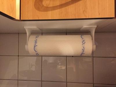 Einfacher Küchentuchhalter