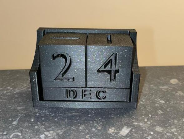 Cube Calendar (Unicolored)