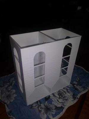 dog food holder for cesar dog food and also the cat food'