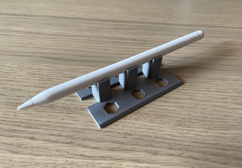 Apple Pencil Desk Stand