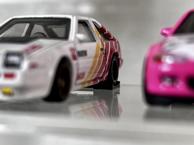 Hot Wheels Diecast Chocks (Multiple Sizes)