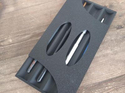 Brush holder, Low profil
