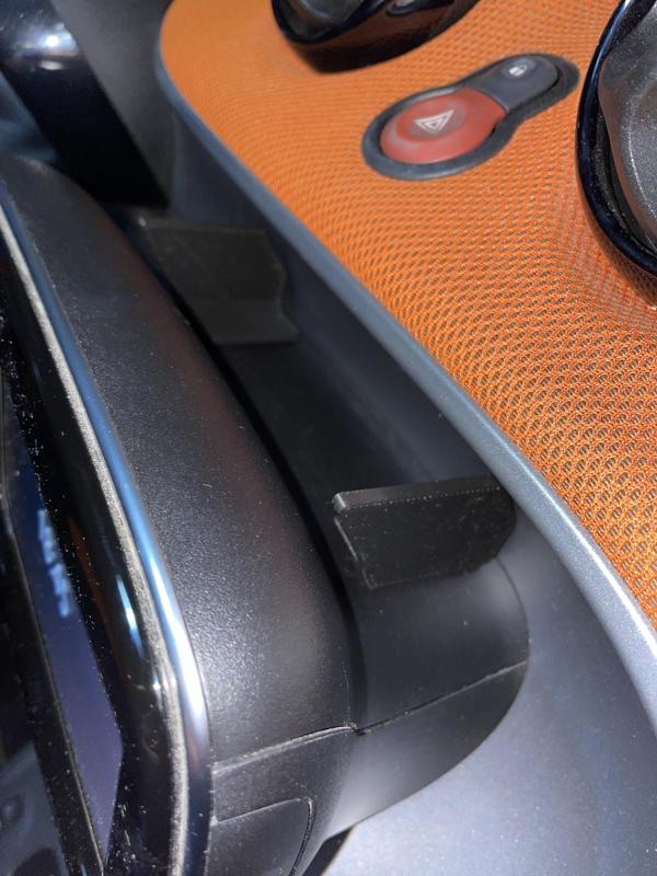Smart 453 screen storage