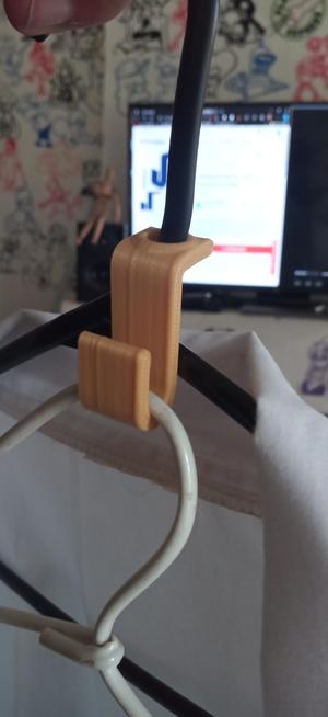 HANGER DOUBLER - COAT HANGER EXTENDER