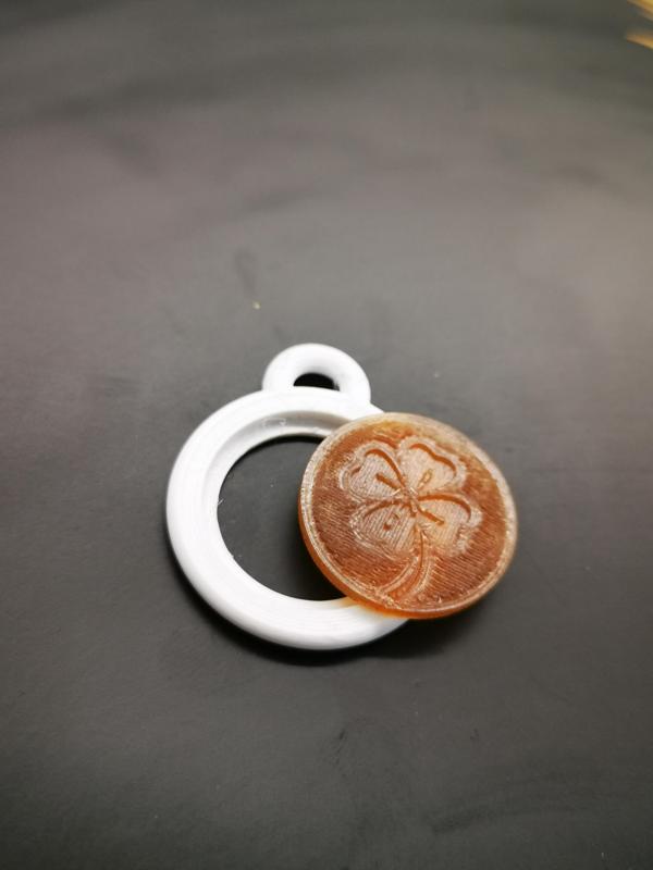 Key ring shopping cart token