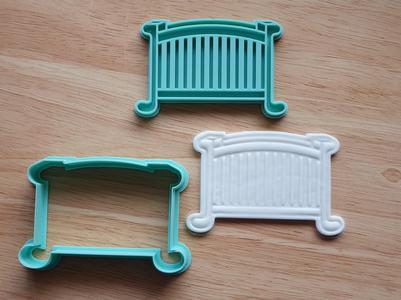 Cookie Cutter - Baby Cot