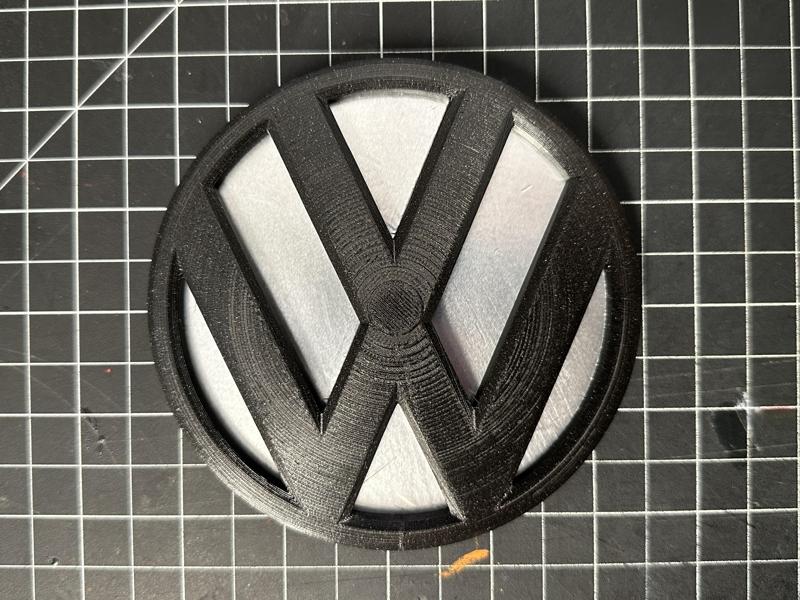 Grille logo for 2004 VW Golf