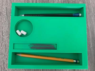 Non-TinkerCAD made Pencil Box