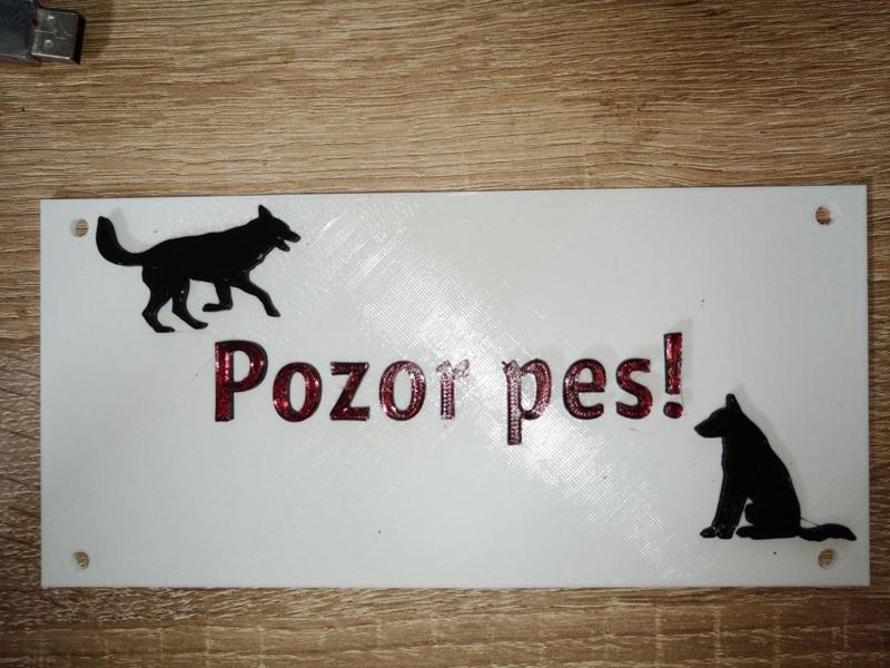 Cedulka pozor pes