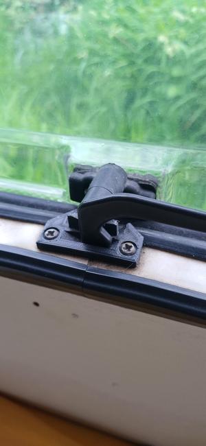 Wohnwagenfenster Schließer