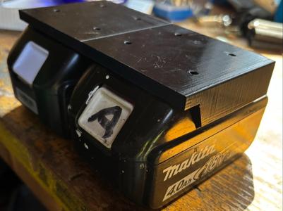 Makita Battery Mount / Holder
