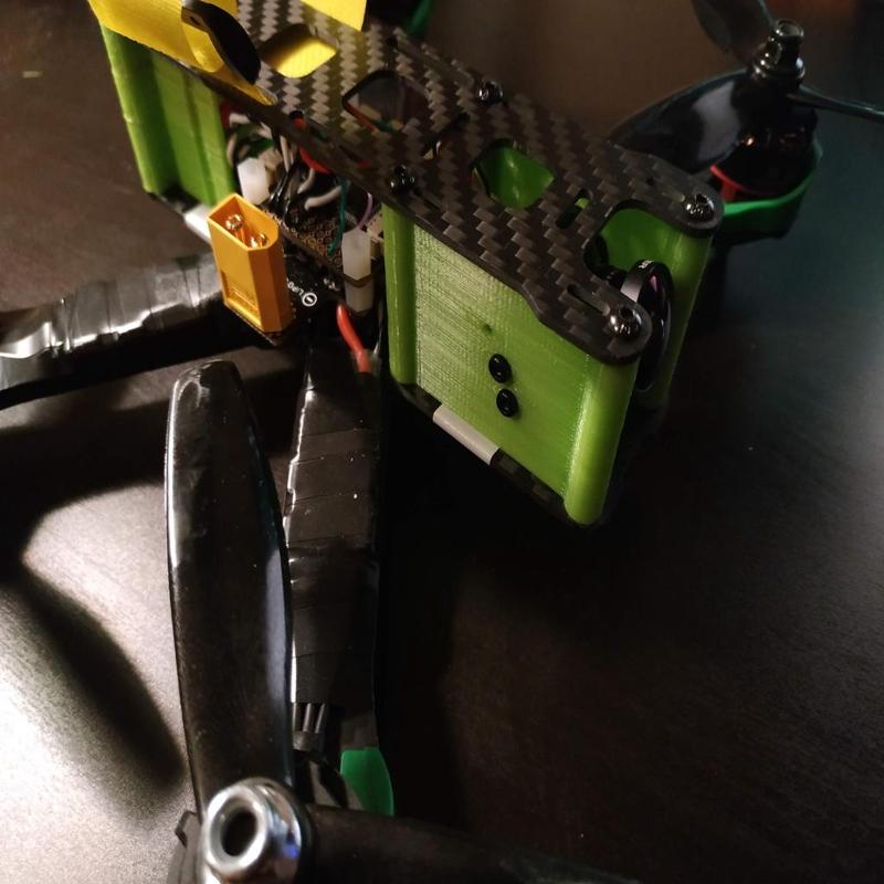 QAV-R 220 Foxeer Standard/Mini Predator 4 camera mount