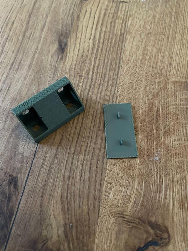 cabinet bracket with cover