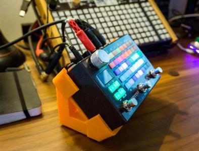 Empress Zoia Angle Stand