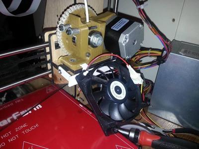 Makerfarm Prusa i3 80mm fan mount