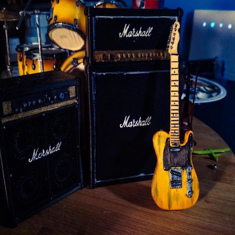  Fender Telecaster Miniature