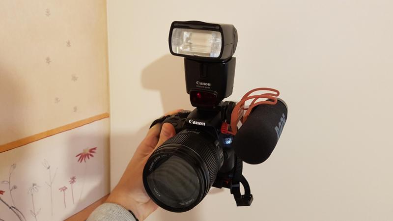 Microphone and Flasher Combiner - clamp to Hotshoe