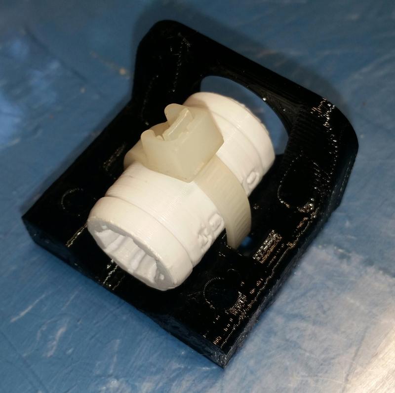 LM8UU Bearing Holder Using Single Cable Tie