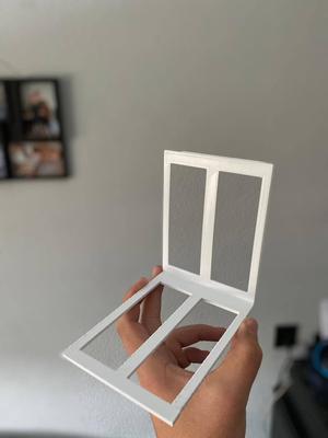 Simple book stand
