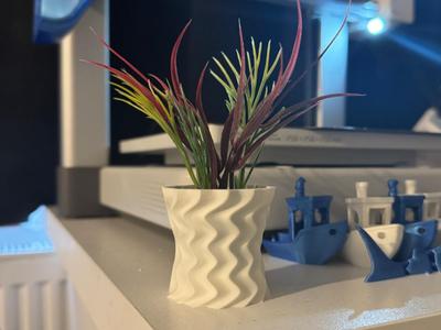 Modern Abstract Pot