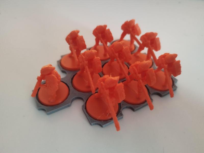 Miniature Holder for Wargames