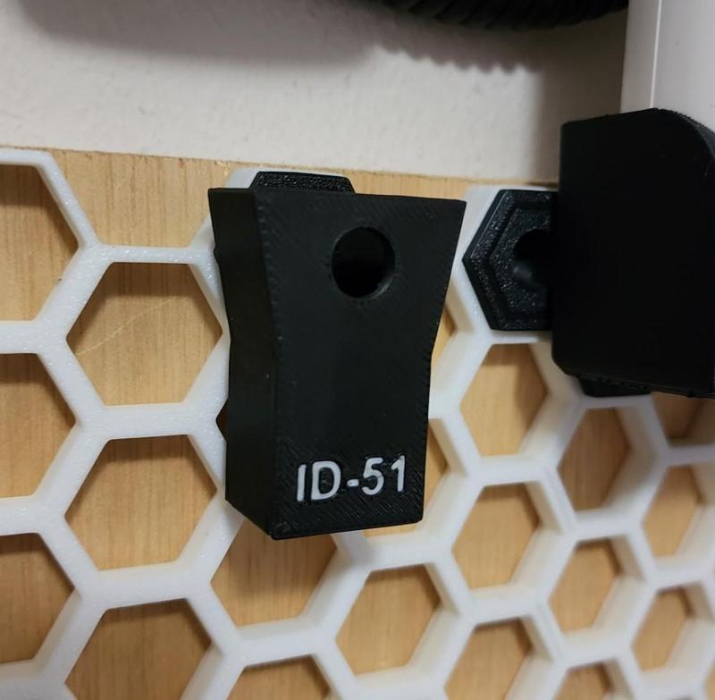 HSW ICOM ID-51 Mount