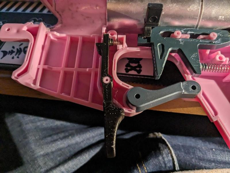 Worker Seagull Koda magazine fix
