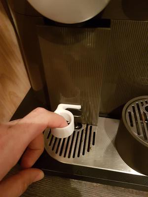 Nespresso Magimix tray opener
