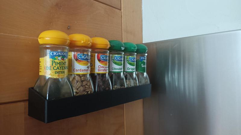 Etagère mural pour epices