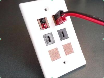 Keystone adapter for PowerPole connectors