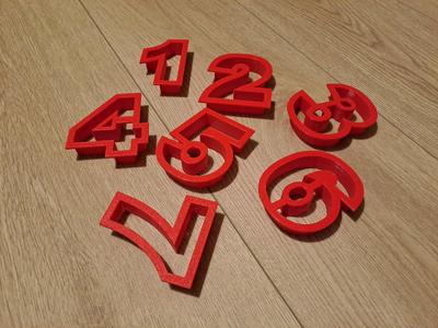 Vykrajovátka: číslice 0-9 (Cookie Caster: numbers 0-9), 70mm