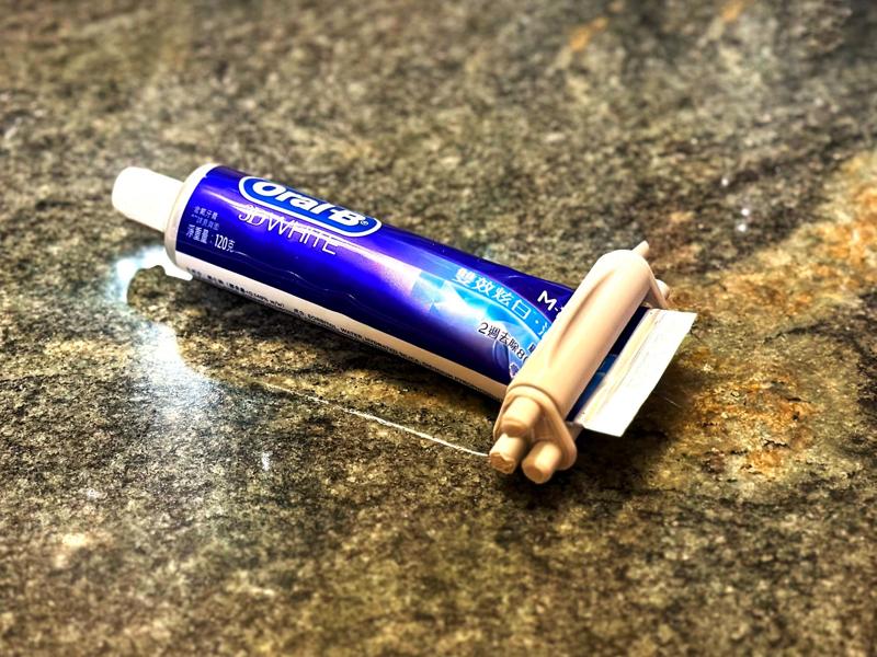 Toothpaste Squeezer 2.0
