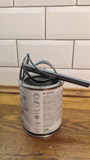 Míchadlo na barvu / Paint mixer