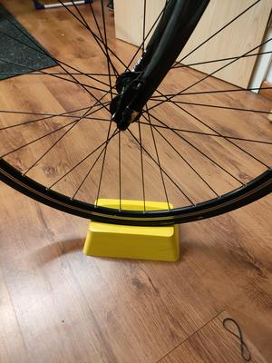 Bike Front Wheel Riser Trainer Stand like Wahoo