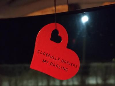 Heart decoration on the rearview mirror( No AMS )
