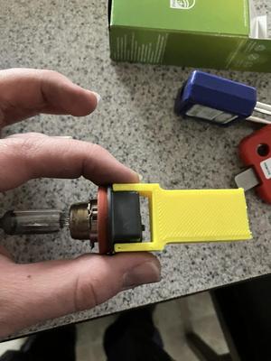 Ford Fusion Low Beam Tool