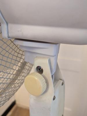 King d'home fan hinge