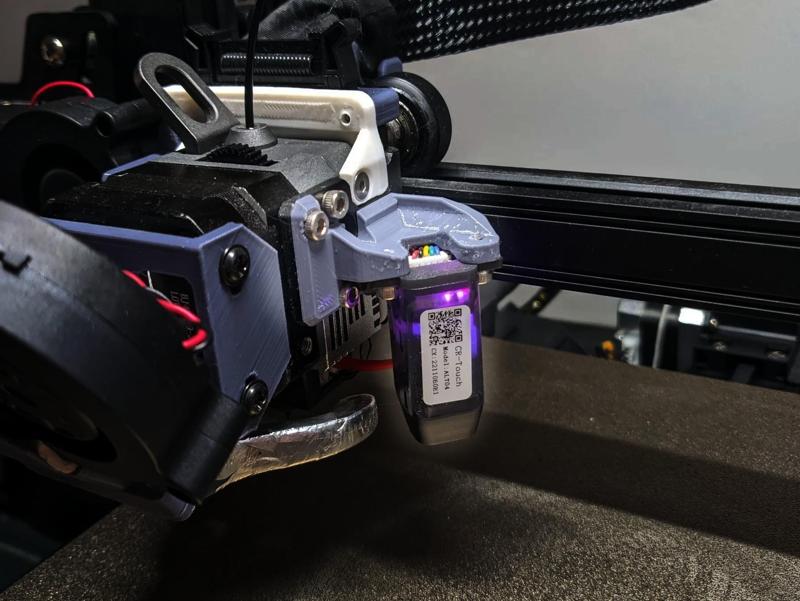 Ender 3 S1 / Sprite right BLTouch mount, with calibration pattern