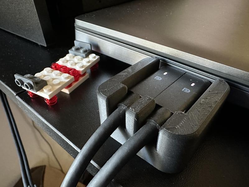 Dell Precision 7550 Dual-USB-C Dock Connector Lifter