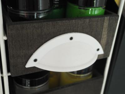 Shell handle